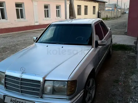 Mercedes-Benz E 260 1992 года за 1 300 000 тг. в Туркестан