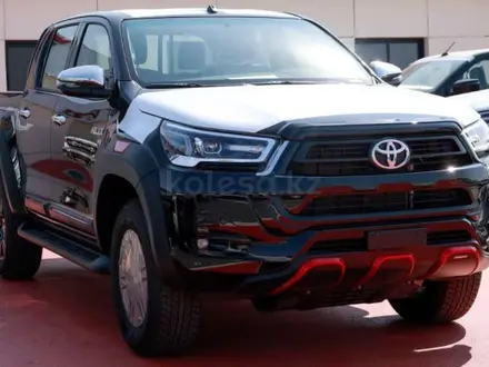 Toyota Hilux 2023 года за 25 000 000 тг. в Уральск