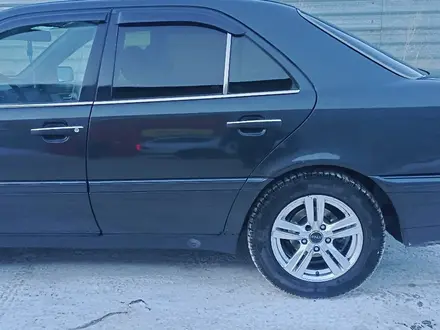 Mercedes-Benz C 200 1994 года за 1 800 000 тг. в Астана – фото 10