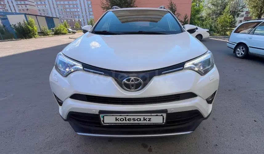 Toyota RAV4, 2017