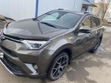 Toyota RAV4 2018 годаfor12 300 000 тг. в Уральск – фото 5