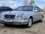 Mercedes-Benz E 230 1996 года за 2 100 000 тг. в Костанай – фото 2