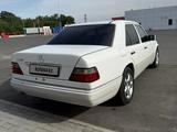 Mercedes-Benz E 220 1994 года за 2 500 000 тг. в Жаркент – фото 3