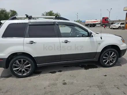 Mitsubishi Outlander 2003 года за 4 200 000 тг. в Алматы – фото 9