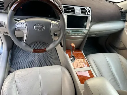 Toyota Camry 2007 года за 5 600 000 тг. в Актау – фото 2