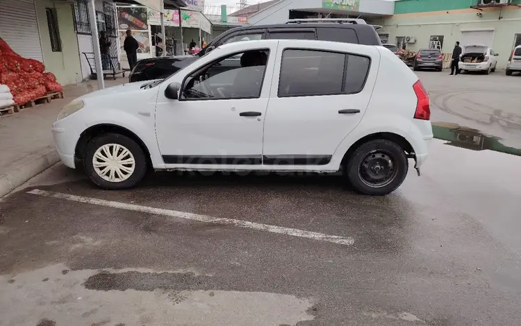 Renault Sandero 2013 годаfor2 970 000 тг. в Актау