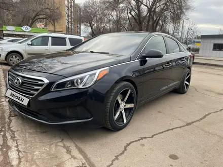 Hyundai Sonata 2016 года за 6 500 000 тг. в Уральск