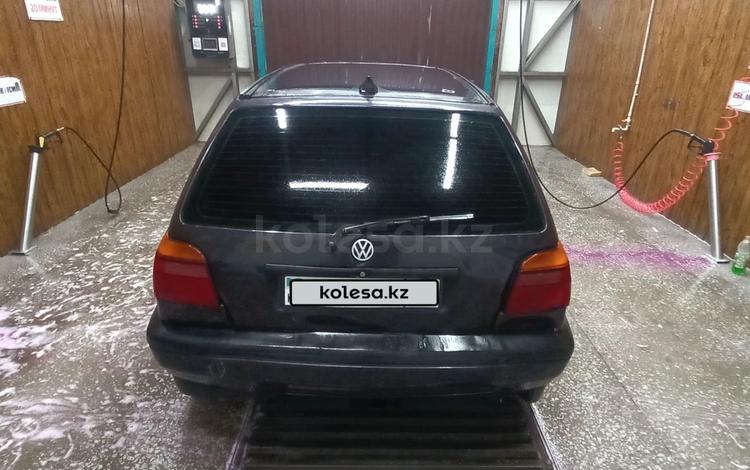 Volkswagen Golf 1993 г.