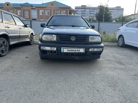 Volkswagen Vento 1994 года за 1 185 000 тг. в Уральск – фото 3