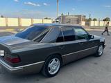 Mercedes-Benz E 220 1991 годаүшін1 250 000 тг. в Кызылорда – фото 2