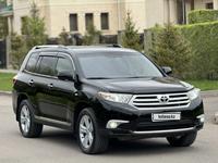 Toyota Highlander 2013 года за 13 100 000 тг. в Астана