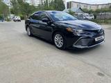 Toyota Camry 2022 года за 14 200 000 тг. в Павлодар – фото 3