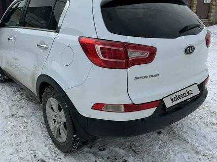 Kia Sportage 2012 года за 7 650 000 тг. в Актобе – фото 5