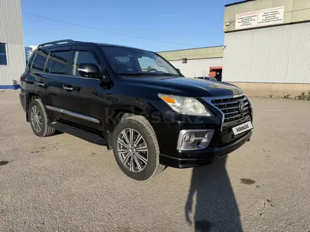 Lexus LX 570 2011 года за 20 500 000 тг. в Астана – фото 2
