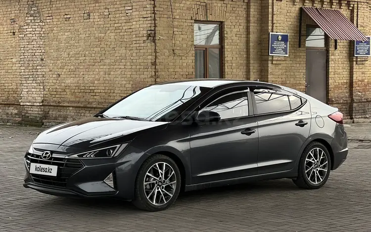 Hyundai Elantra 2019 годаfor8 200 000 тг. в Шымкент