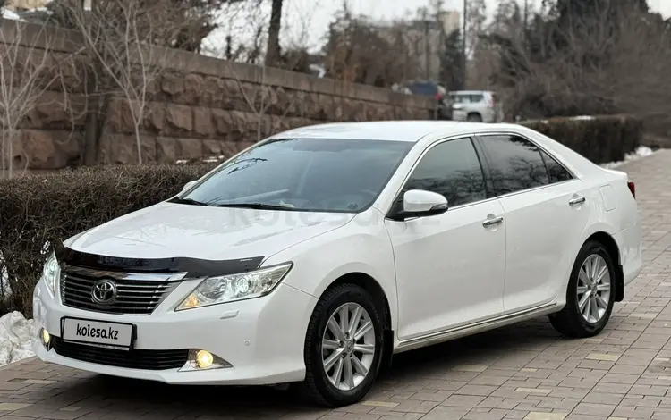 Toyota Camry 2013 годаfor10 500 000 тг. в Алматы