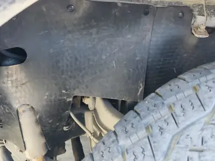 Пыльники на арки грязезащита двигателя. На Mitsubishi Challenger отправка за 15 000 тг. в Алматы – фото 9