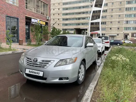 Toyota Camry 2006 года за 5 000 000 тг. в Астана – фото 2