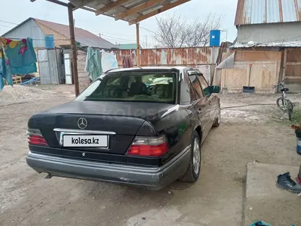 Mercedes-Benz E 230 1990 года за 1 350 000 тг. в Алматы – фото 3