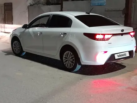 Kia Rio 2019 года за 7 400 000 тг. в Атырау