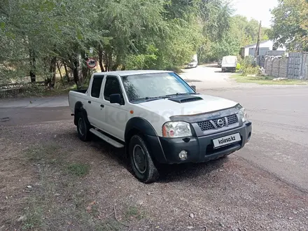 Nissan NP300 2014 года за 4 700 000 тг. в Алматы