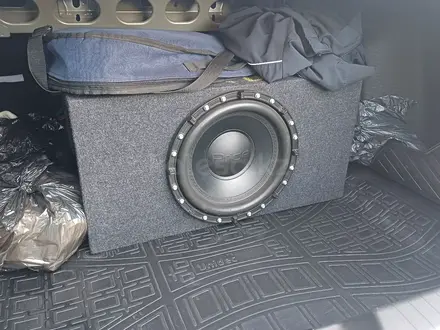Сабвуфер за 95 000 тг. в Караганда