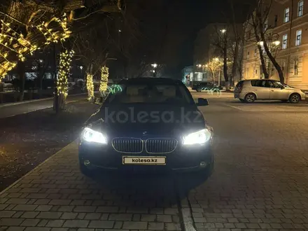 BMW 528 2013 года за 9 500 000 тг. в Семей – фото 3