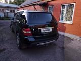 Mercedes-Benz ML 350 2005 года за 5 500 000 тг. в Астана – фото 3