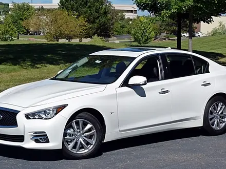 Infiniti Q50 2014 года за 390 000 тг. в Павлодар