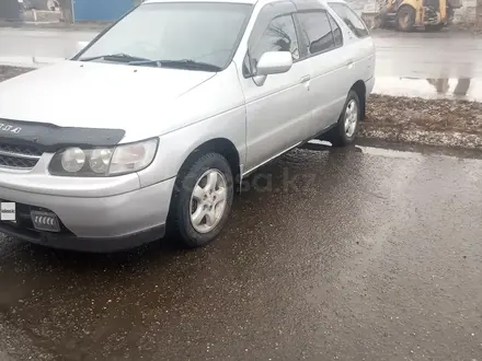 Nissan R'nessa 1998 года за 2 800 000 тг. в Усть-Каменогорск – фото 3