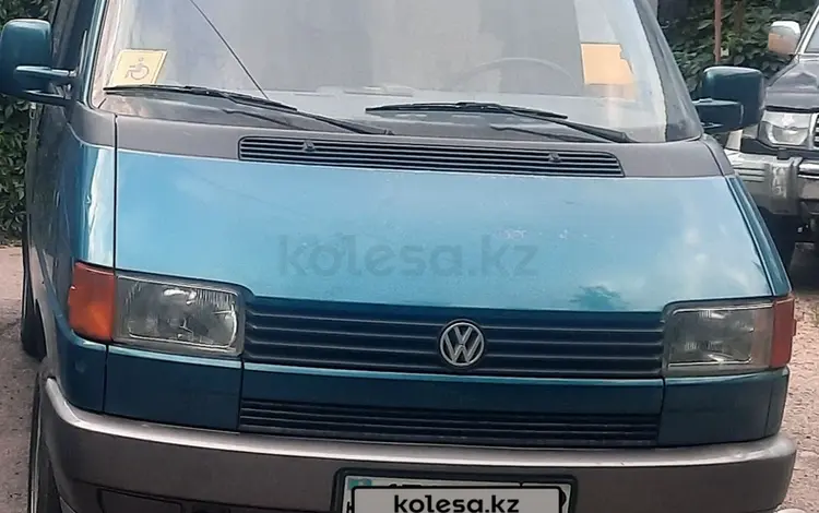 Volkswagen Multivan 1994 годаfor6 500 000 тг. в Алматы