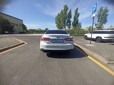 Toyota Camry 2018 года за 10 800 000 тг. в Павлодар – фото 6