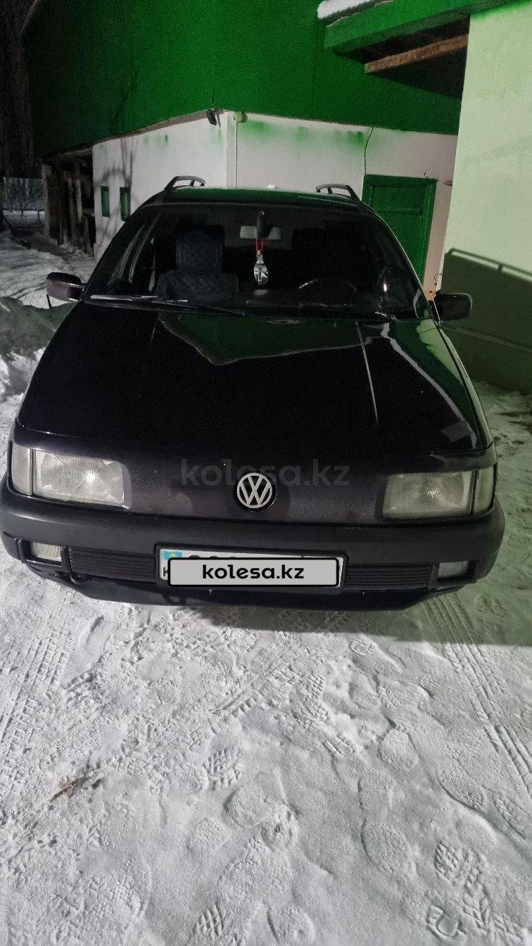 Volkswagen Passat 1992 г.