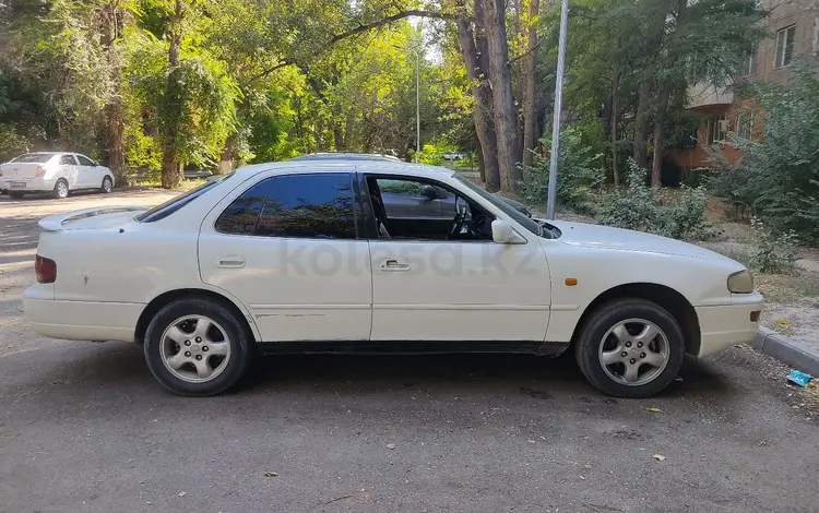 Toyota Camry 1997 годаfor2 000 000 тг. в Тараз