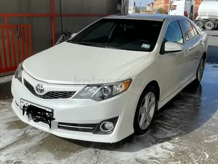 Toyota Camry 2012 года за 5 800 000 тг. в Атырау