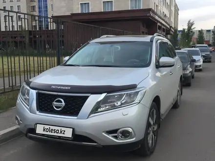 Nissan Pathfinder 2015 года за 11 500 000 тг. в Астана