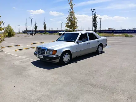 Mercedes-Benz E 230 1992 года за 1 700 000 тг. в Актау – фото 16