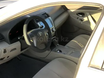 Toyota Camry 2011 года за 6 900 000 тг. в Актау – фото 4