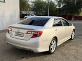 Toyota Camry 2012 годаүшін4 800 000 тг. в Уральск – фото 2