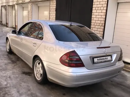 Mercedes-Benz E 270 2003 года за 3 500 000 тг. в Уральск – фото 4