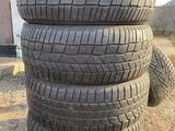 Комплект зимние шины 235/55/18 235/55R18 Continental.for90 000 тг. в Алматы