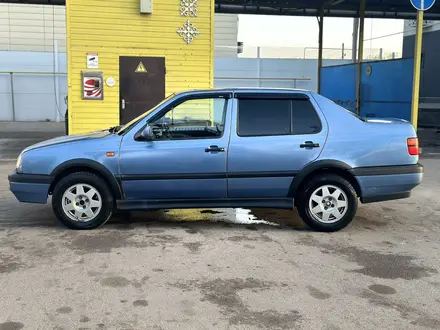 Volkswagen Vento 1992 года за 1 200 000 тг. в Алматы – фото 8