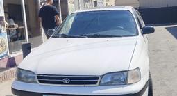 Toyota Carina E 1995 года за 1 800 000 тг. в Риддер – фото 2