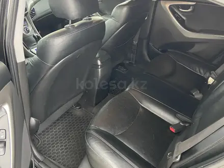 Hyundai Elantra 2012 года за 5 300 000 тг. в Атырау – фото 8