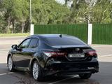 Toyota Camry 2021 годаүшін14 800 000 тг. в Алматы – фото 4