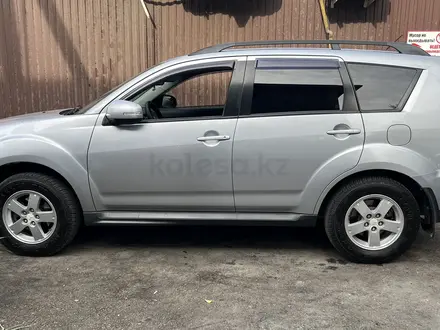 Mitsubishi Outlander 2011 года за 6 800 000 тг. в Тараз