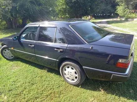 Mercedes-Benz E 280 1993 года за 6 000 000 тг. в Алматы – фото 13