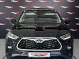 Toyota Highlander 2024 года за 29 500 000 тг. в Актау