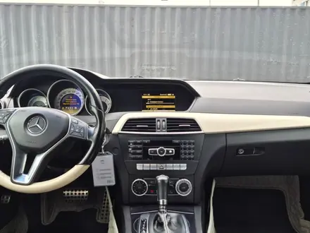 Mercedes-Benz C 200 2012 года за 5 650 000 тг. в Алматы – фото 21