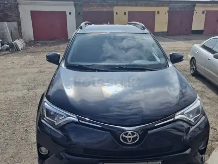 Toyota RAV4 2019 года за 12 500 000 тг. в Усть-Каменогорск – фото 3